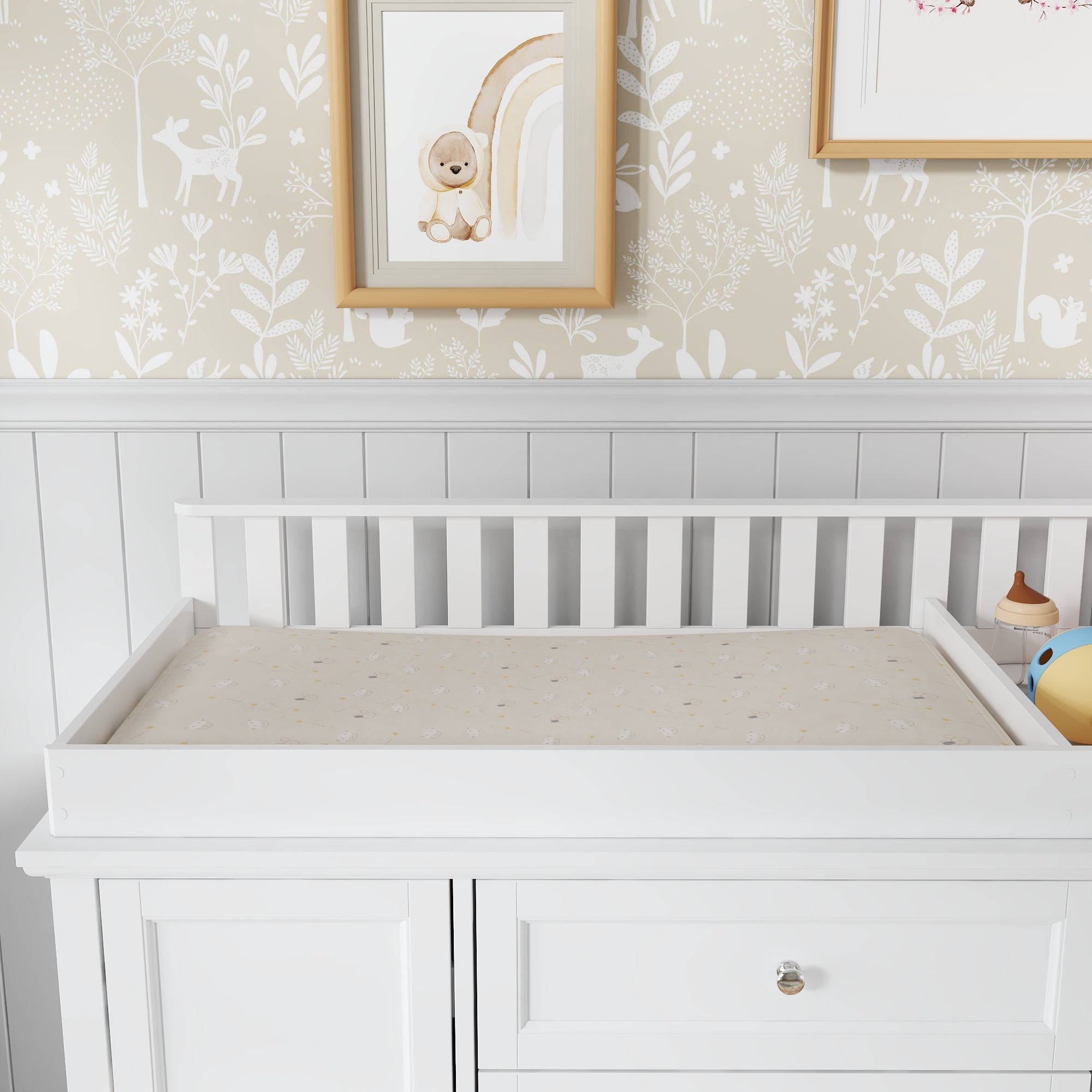 47.2" Wide White Changing Table Dresser With 2 Cabinets & 4 Drawers