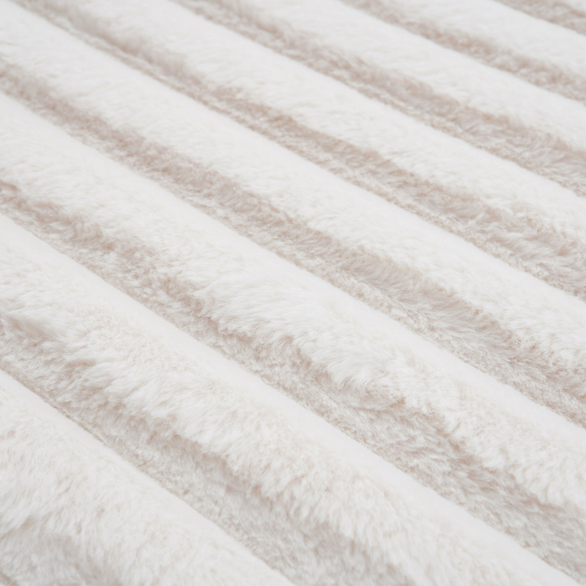52.8" Oversized Modern Lounge Chaise Sofa Bed with Plush Faux Fur