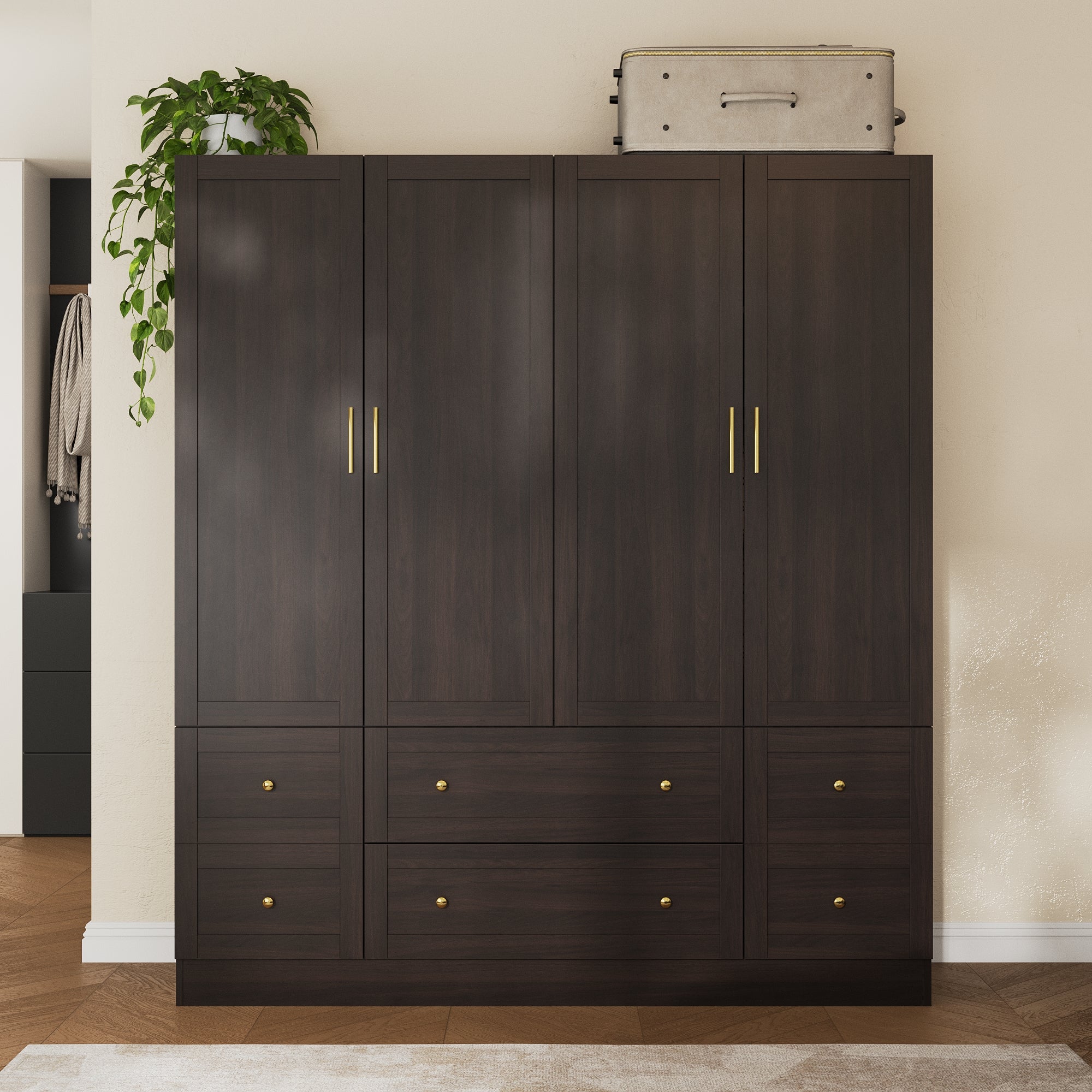 4-Door Wardrobe With Optimized Storage