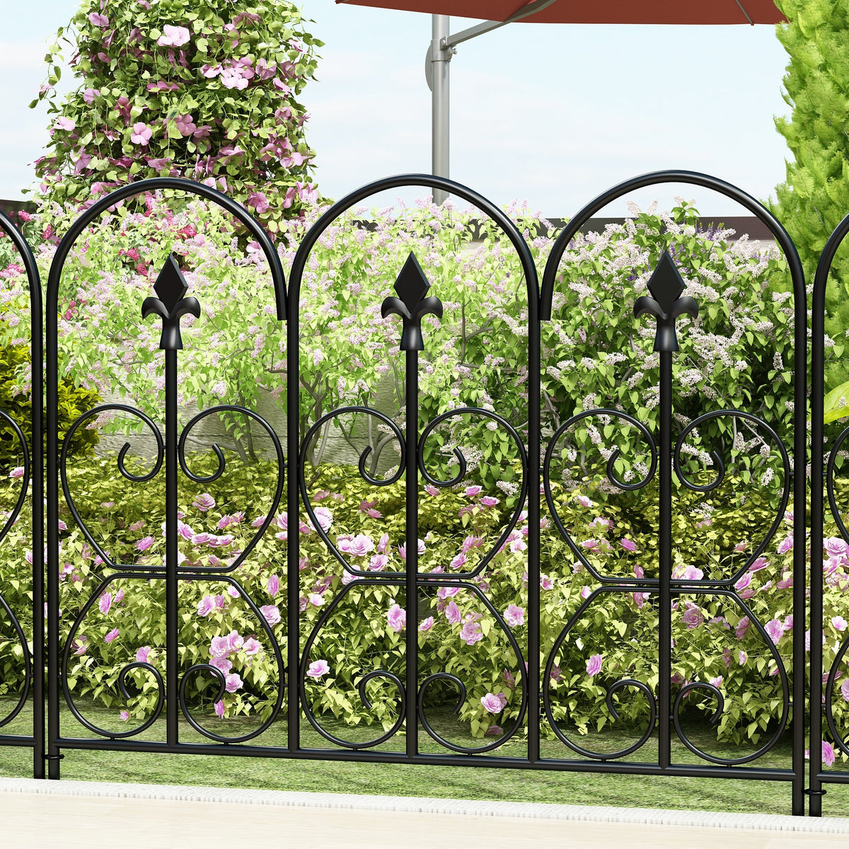 24" Modern Classic Black Metal Fencing with 5 Panel(s) Included