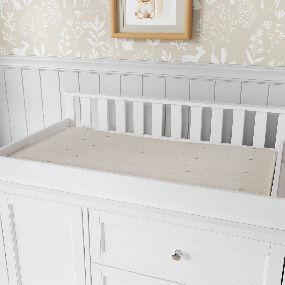 47.2 inch White Changing Table Dresser with 2 Cabinets, 4 Drawers & Removable Changing Top