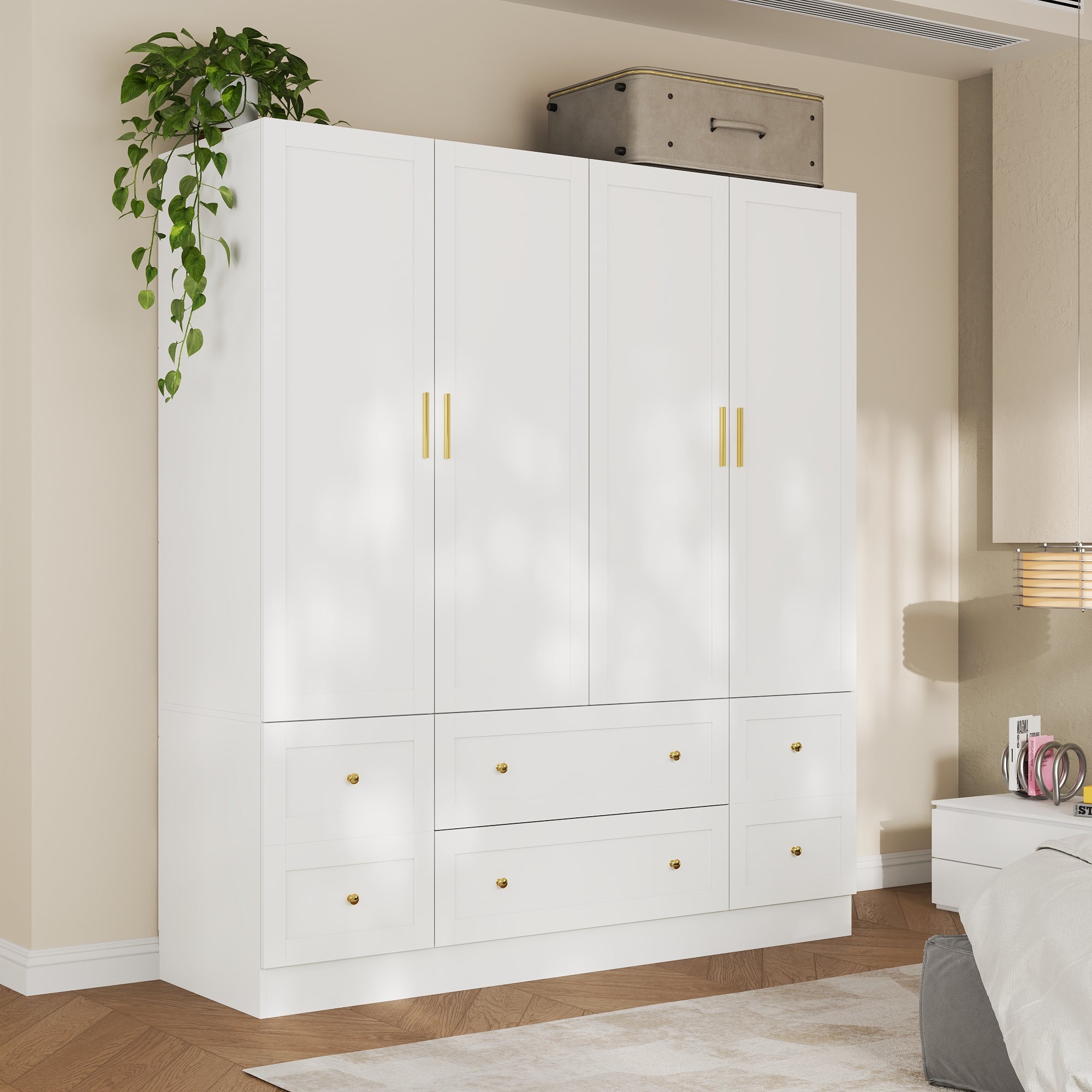 4-Door Wardrobe With Optimized Storage