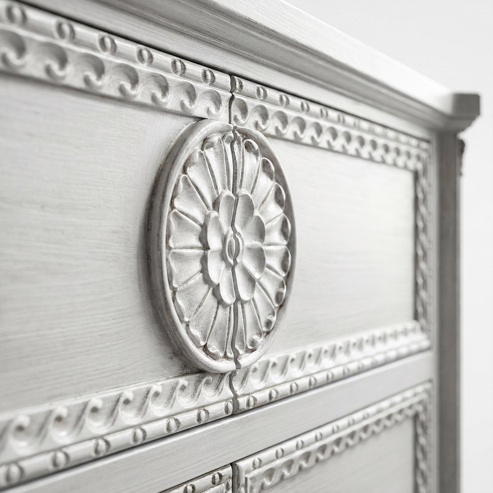 47.2 inch Solid Wood Chest of Drawers with Decorative Carving