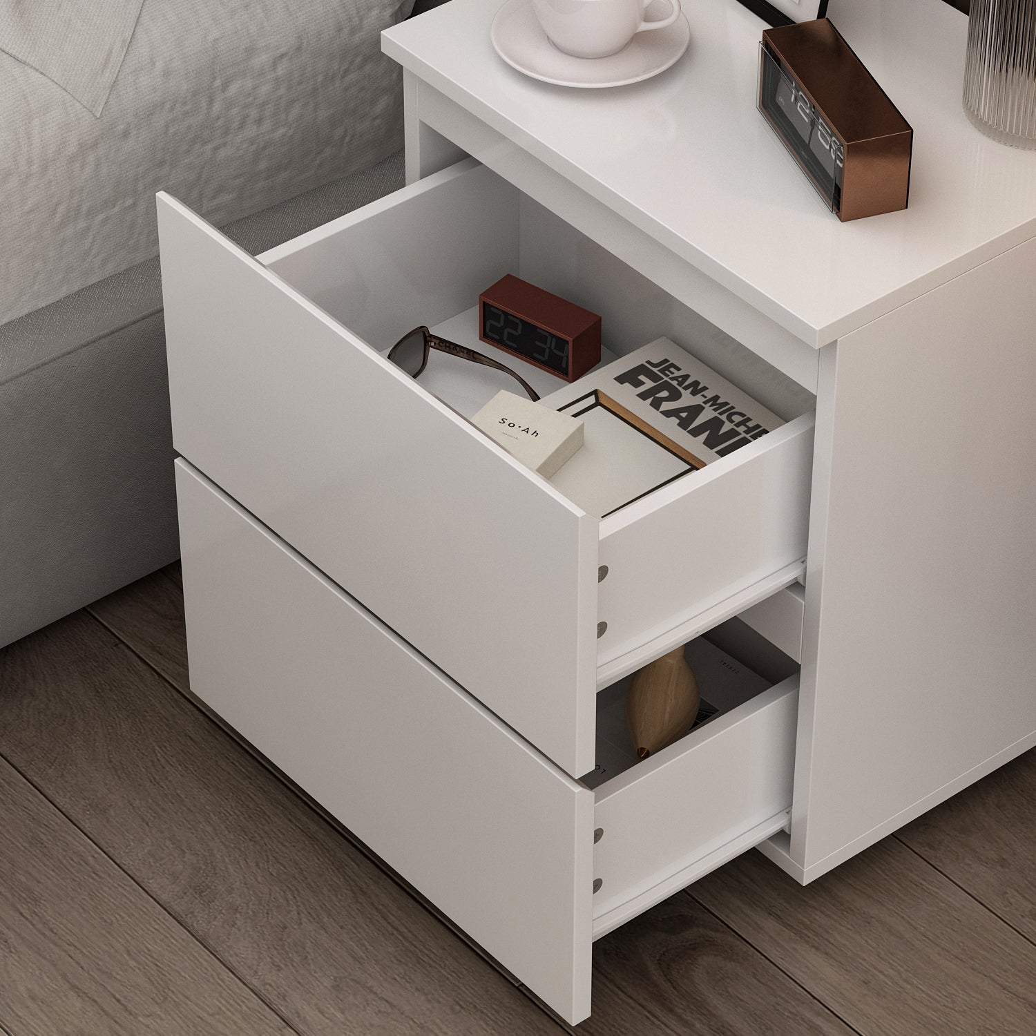 2-Drawer Chest Dresser Sideboard Night Table in Bedroom