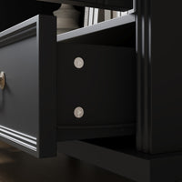 #Color_Black